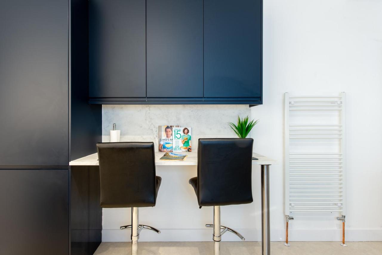 Luxe Maisonette- Parking, 4K Tvs, Leds, Local Snacks And More! باث المظهر الخارجي الصورة