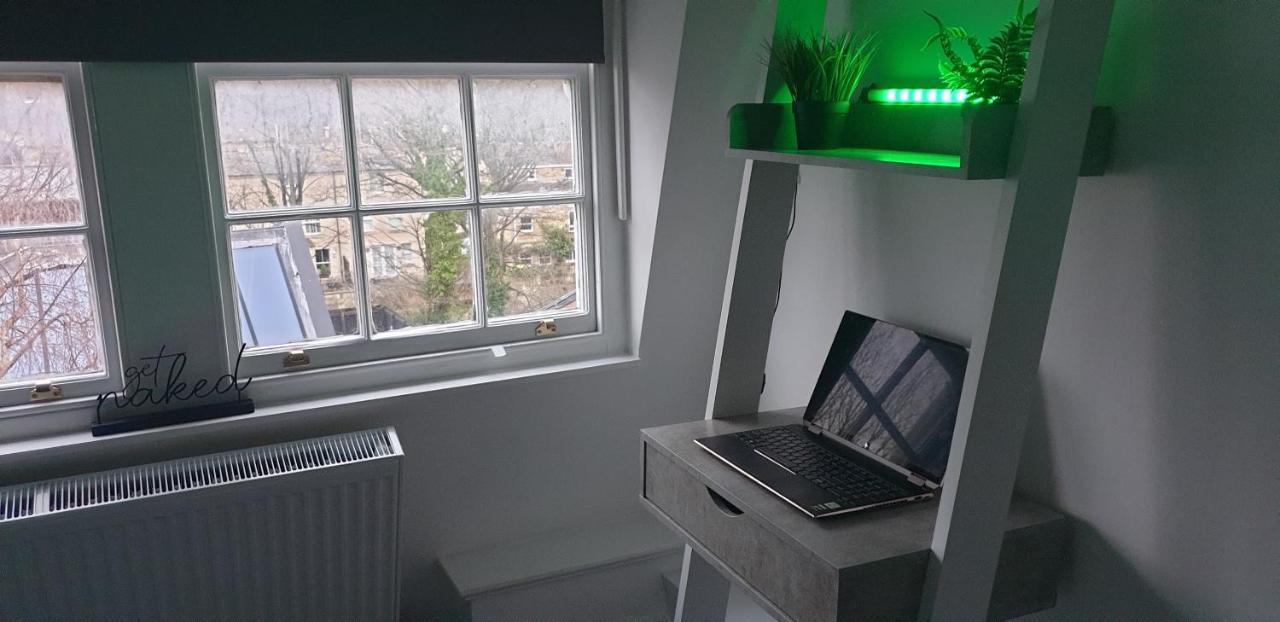 Luxe Maisonette- Parking, 4K Tvs, Leds, Local Snacks And More! باث المظهر الخارجي الصورة